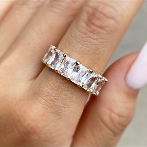 Silver ring - Picture 3 of 3